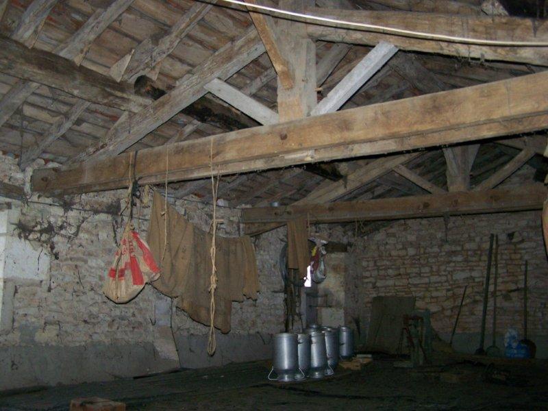 Restauration d'une charpente à Exoudun (79)